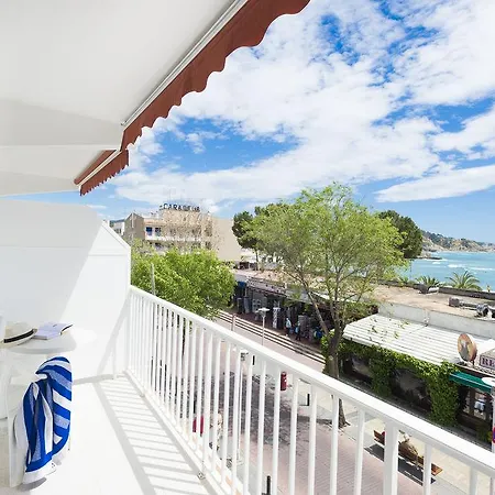 بيت ضيافة Neptuno 3*