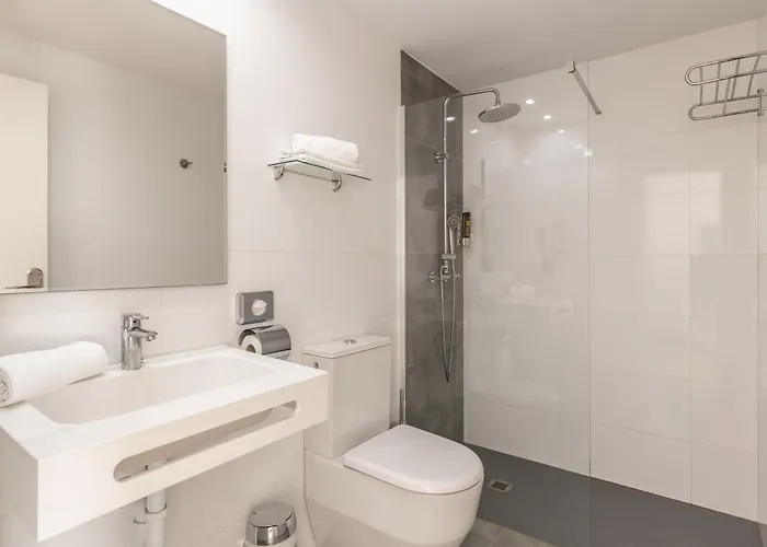 Neptuno פגוארה