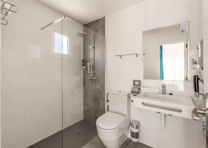 Neptuno פגוארה