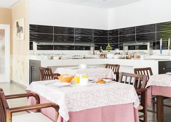 Neptuno 3* פגוארה